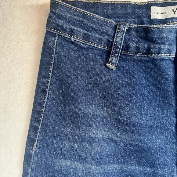YMI Chloe High Rise Flare Jeans Women's Size 5 / 27 Blue Stretch Denim Cowgirl - Picture 4 of 15